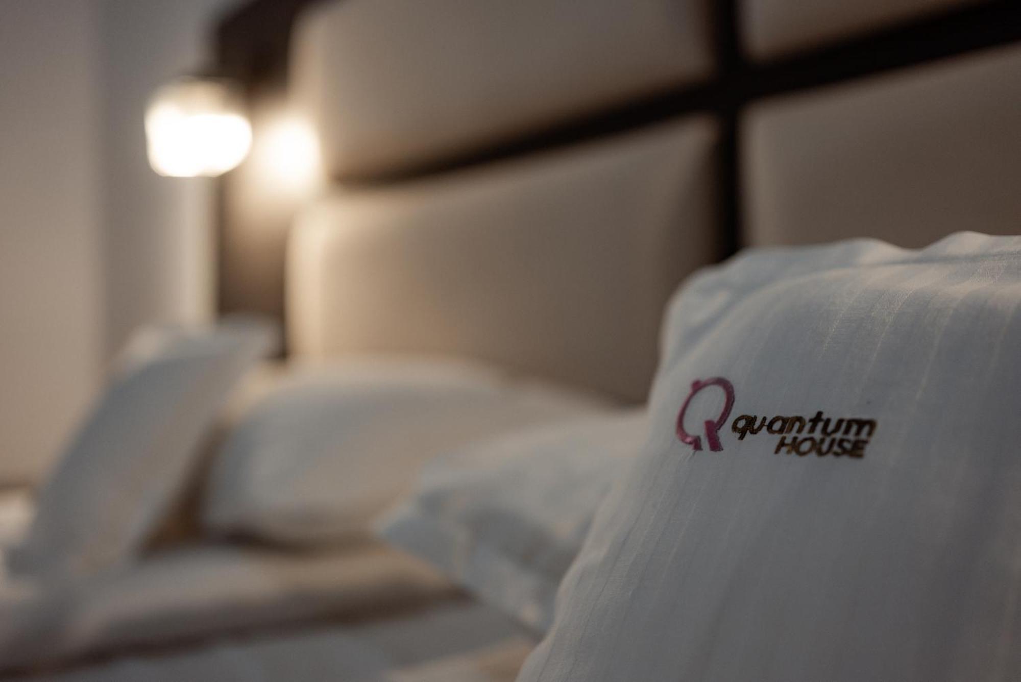 Hotel Quantum House Vatra Dornei Exteriér fotografie