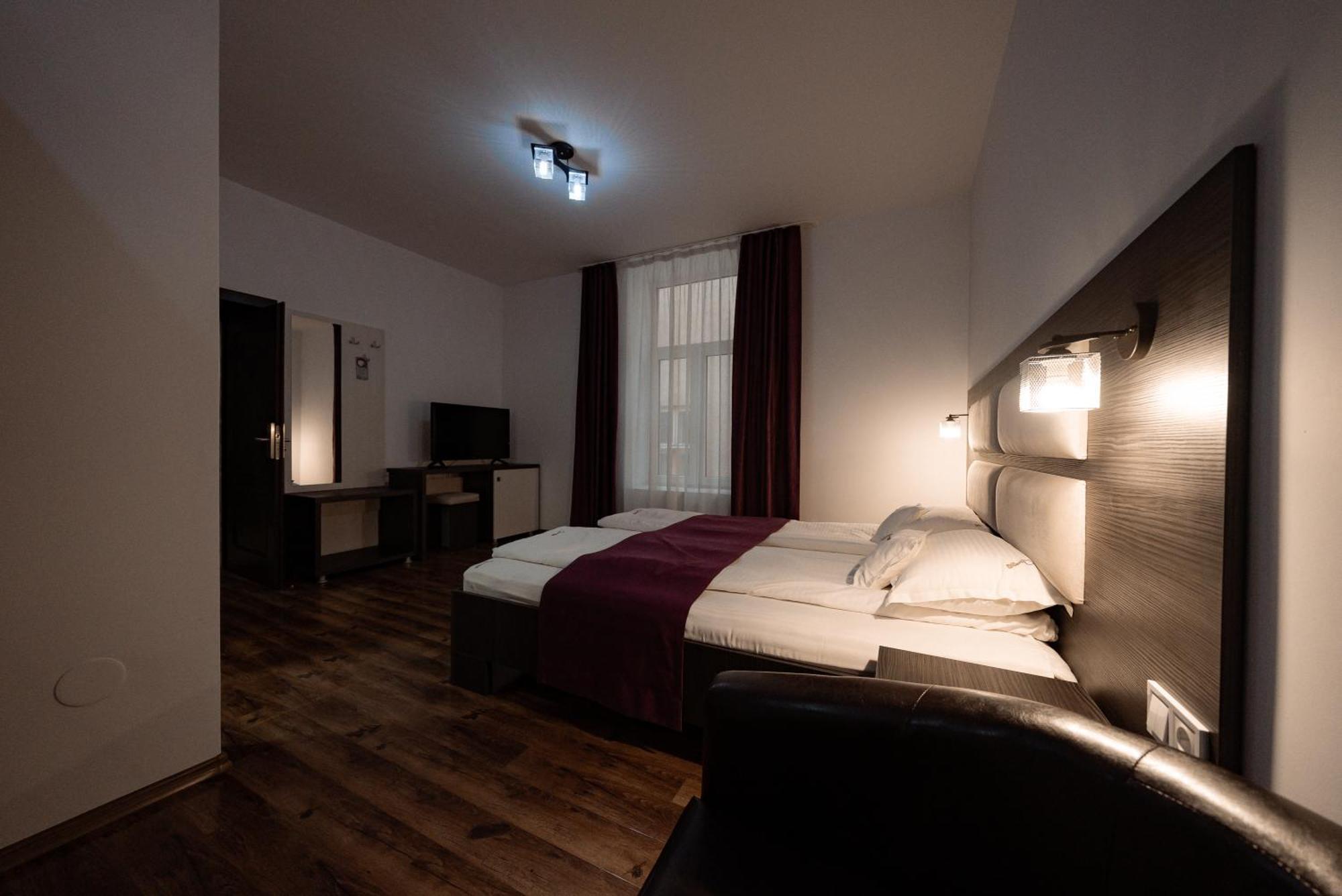 Hotel Quantum House Vatra Dornei Exteriér fotografie