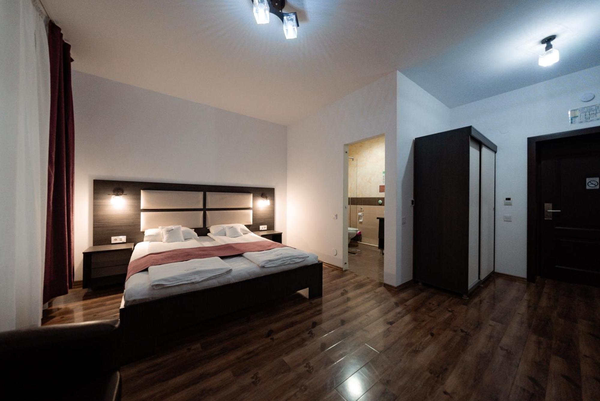 Hotel Quantum House Vatra Dornei Exteriér fotografie