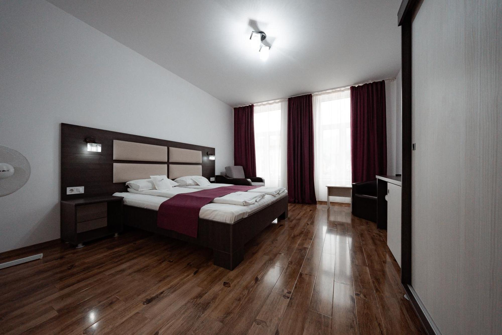 Hotel Quantum House Vatra Dornei Exteriér fotografie