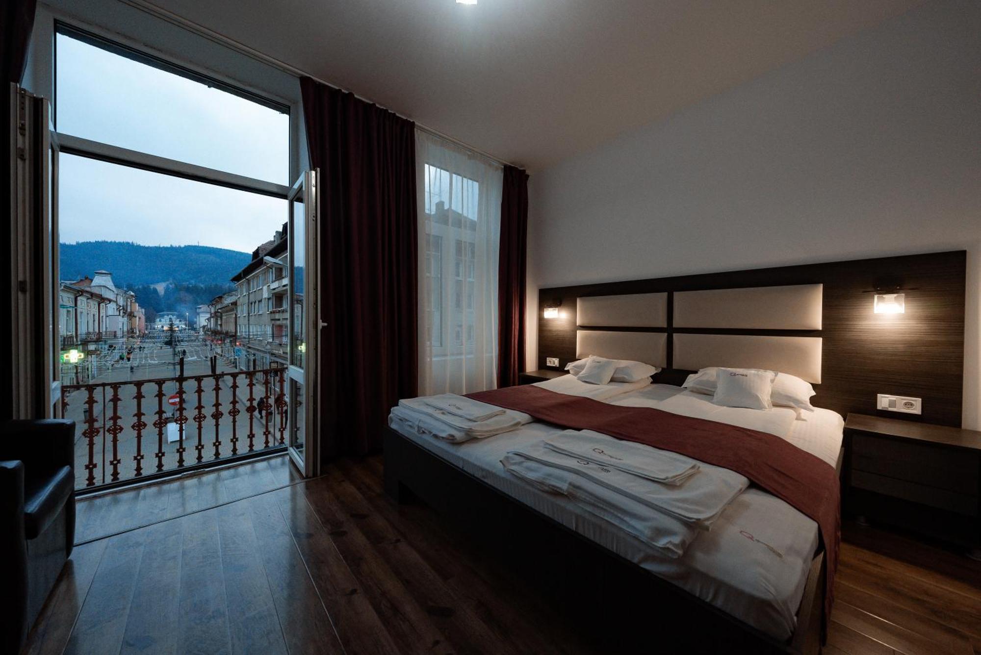 Hotel Quantum House Vatra Dornei Exteriér fotografie